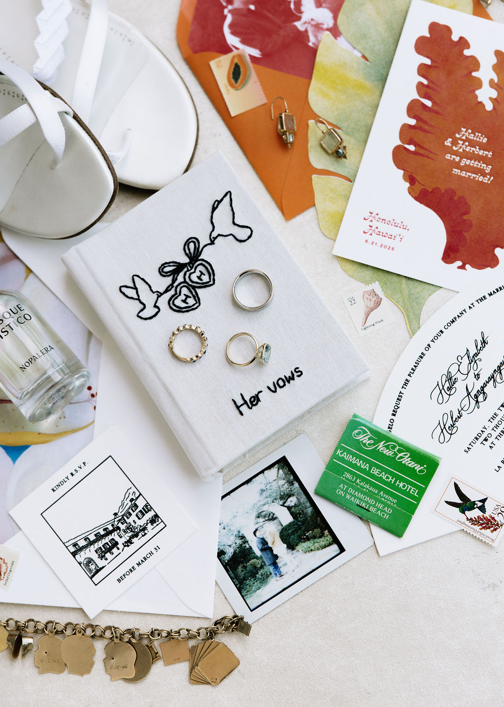 Modern-O’ahu-Hawai’i-Wedding-by-Claire-Hadler6